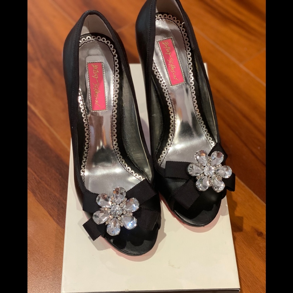 Betsy Johnson heels